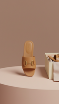 Sandale cuir détail doré